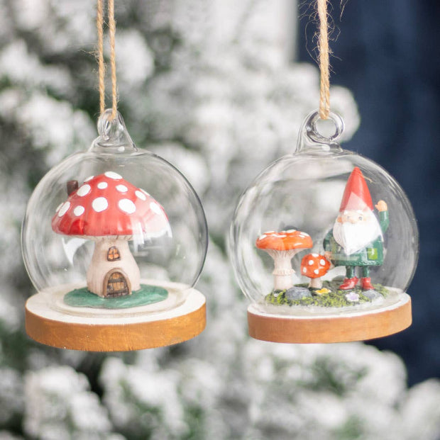 Mushroom House Glass Dome Decoration