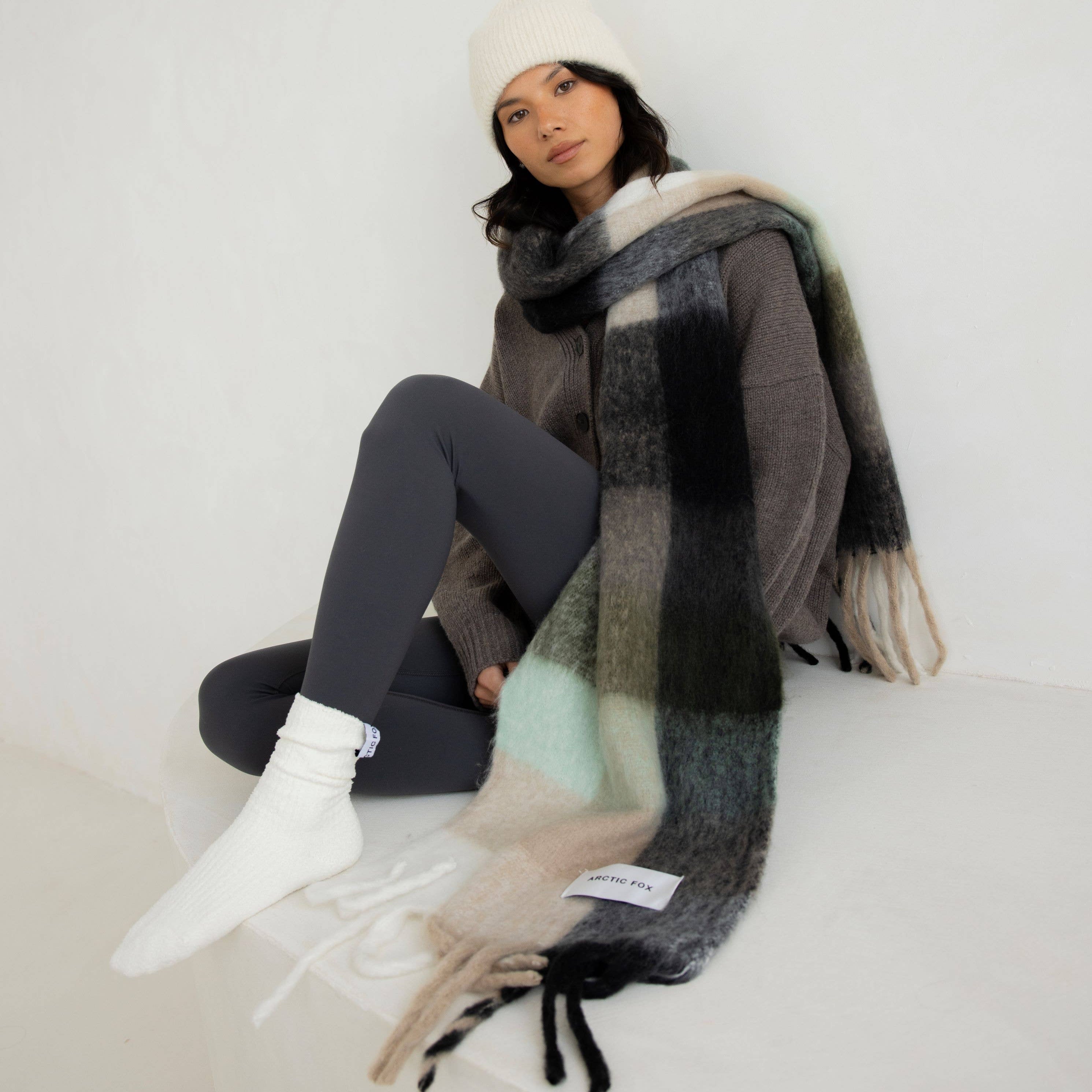 ARCTIC FOX | Reykjavik Scarf Black Check