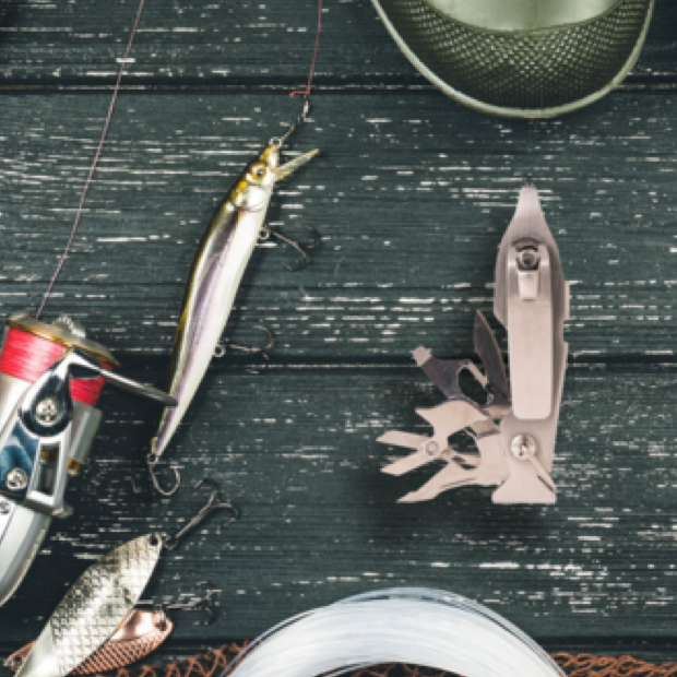 Kikkerland Fishing Tool