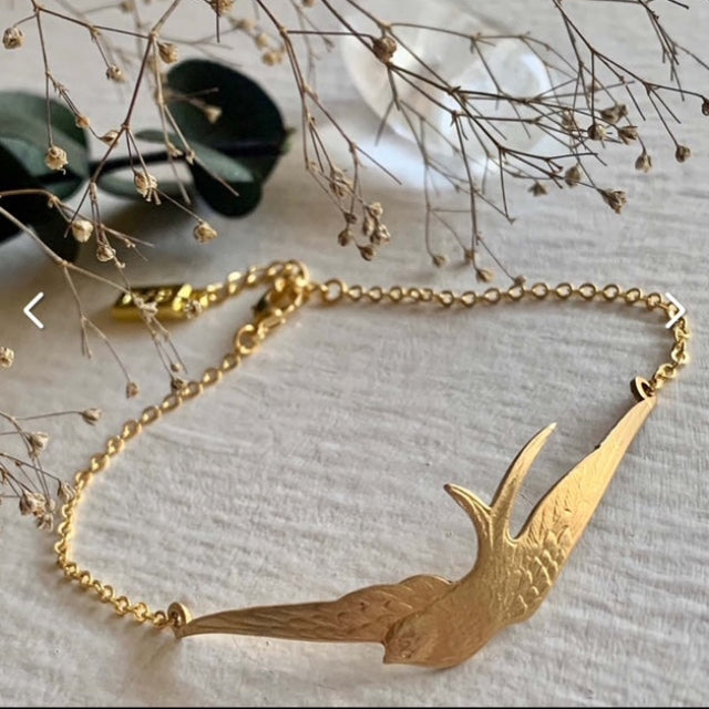 PIKA & BEAR | Swoop Brass Swallow Bracelet