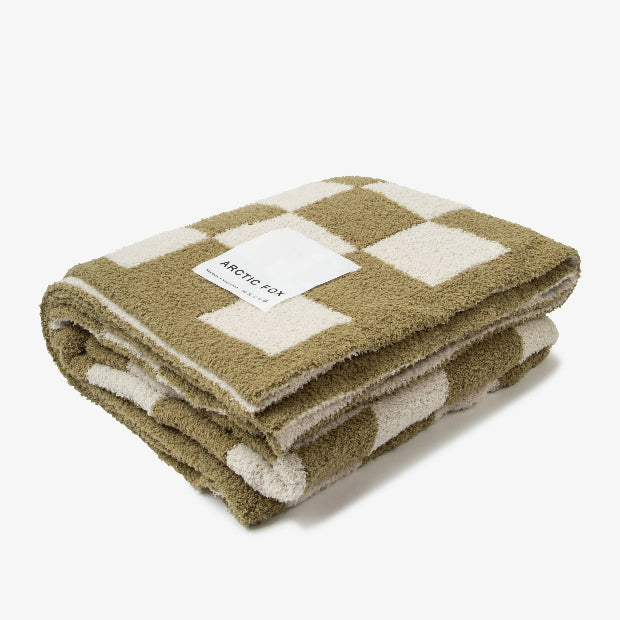 ARCTIC FOX | The Teddy Throw Khaki Check