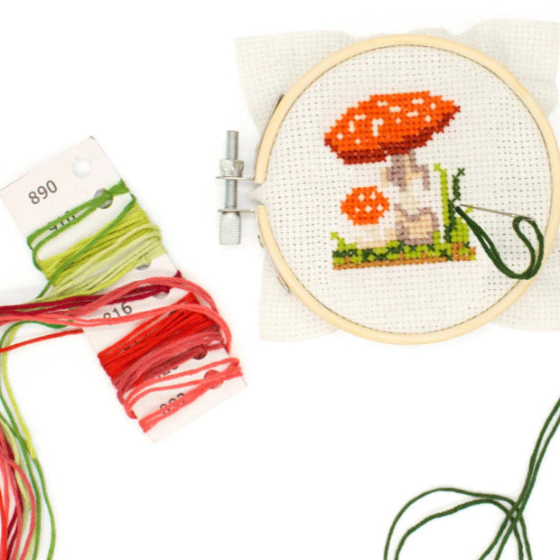 Kikkerland Mini Cross Stitch | Mushroom